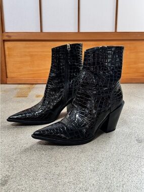 Zara Black Croc-Effect Pointed Block Heel Ankle Boots